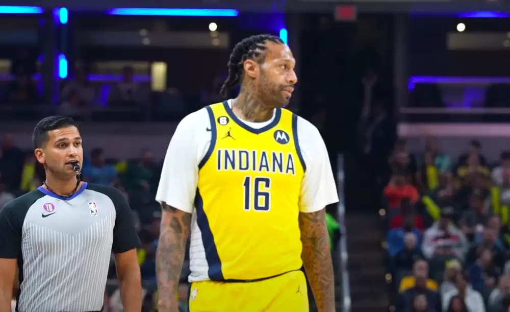 James Johnson returns to Pacers