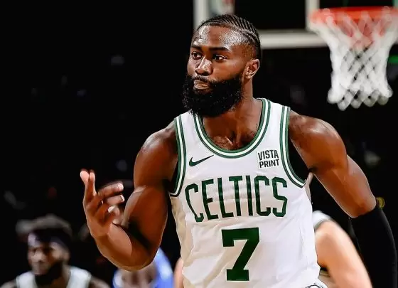 Jaylen Brown names his all-time starting 5