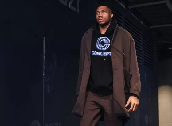 Giannis Antetokounmpo: There’s teams that can beat us four times in a row