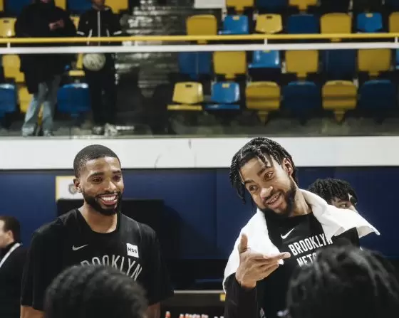 Jacque Vaughn: Our group is still learning lessons