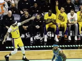 D’Angelo Russell signs with Shanghai Sharks