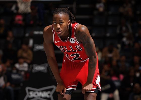 Ayo Dosunmu out for season