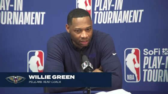 Willie Green expresses frustration over officiating after Pelicans’ loss to Lakers