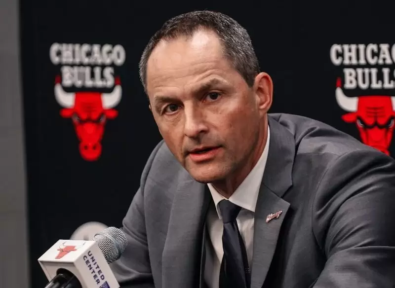 Pressure mounting on Arturas Karnisovas amid Bulls’ struggles Pressure mounting on Arturas Karnisovas amid Bulls’ struggles