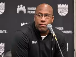 Matt Barnes questions the leadership of Knicks coach Mike Brown