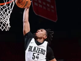 Suns sign Kennedy Chandler