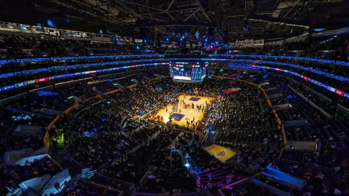 Les équipes NBA doivent parier en fonction des tendances et des prévisions.