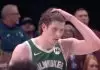 Knicks waive Liam Robbins