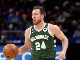 Pat Connaughton expected to exercise player option