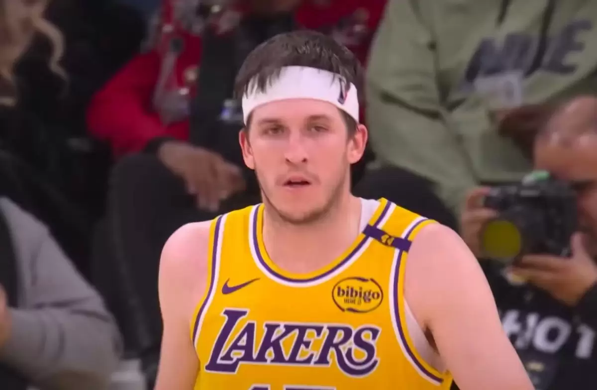 Lakers vs. Clippers injury report: Who will play on Saturday