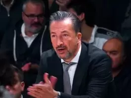 Italy unveils new head coach for national squad