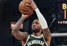 Lillard sparks Bucks’ win over Raptors with dominant performance