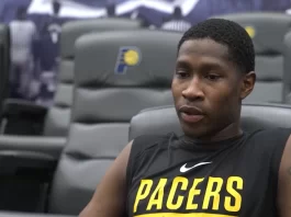 Omari Moore signs with Valencia