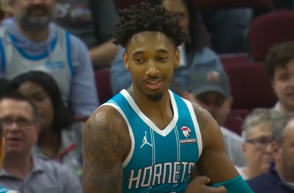Kings add Tristen Newton and Leaky Black