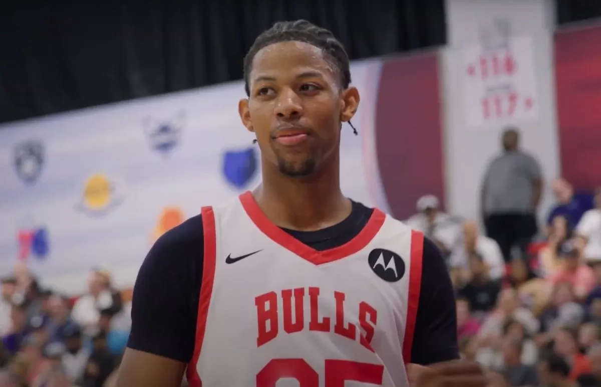Warriors sign Dalen Terry
