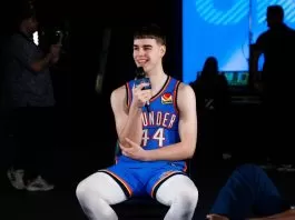 Nikola Topic undergoes back surgery