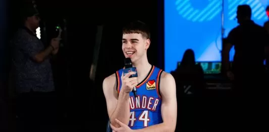 Nikola Topic undergoes back surgery