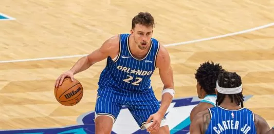 Franz Wagner reacts to Sean Sweeney taking over Magic