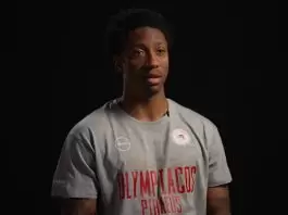 Anadolu Efes bolsters backcourt with Saben Lee signing from Olympiacos