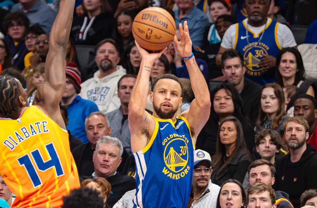Warriors willing to offer Stephen Curry another max extension