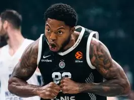 Tyrique Jones moves past Kendrick Nunn conflict