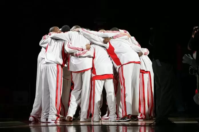 pro-basketball-team-1594634_1280