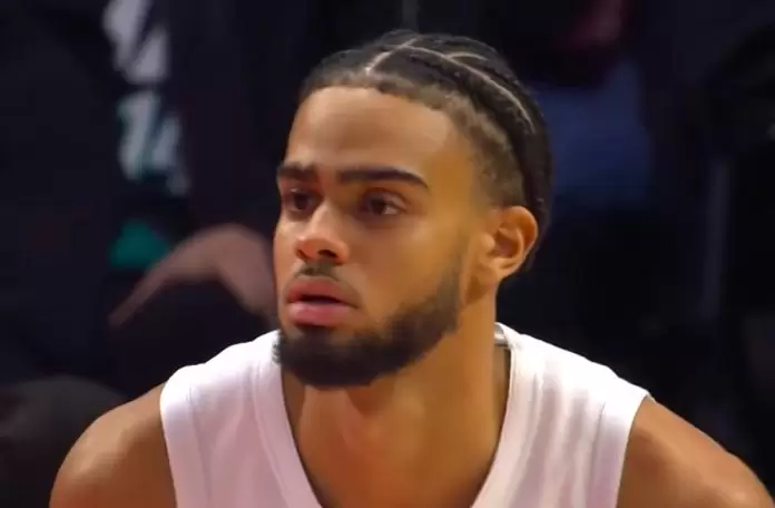Grizzlies sign Rayan Rupert