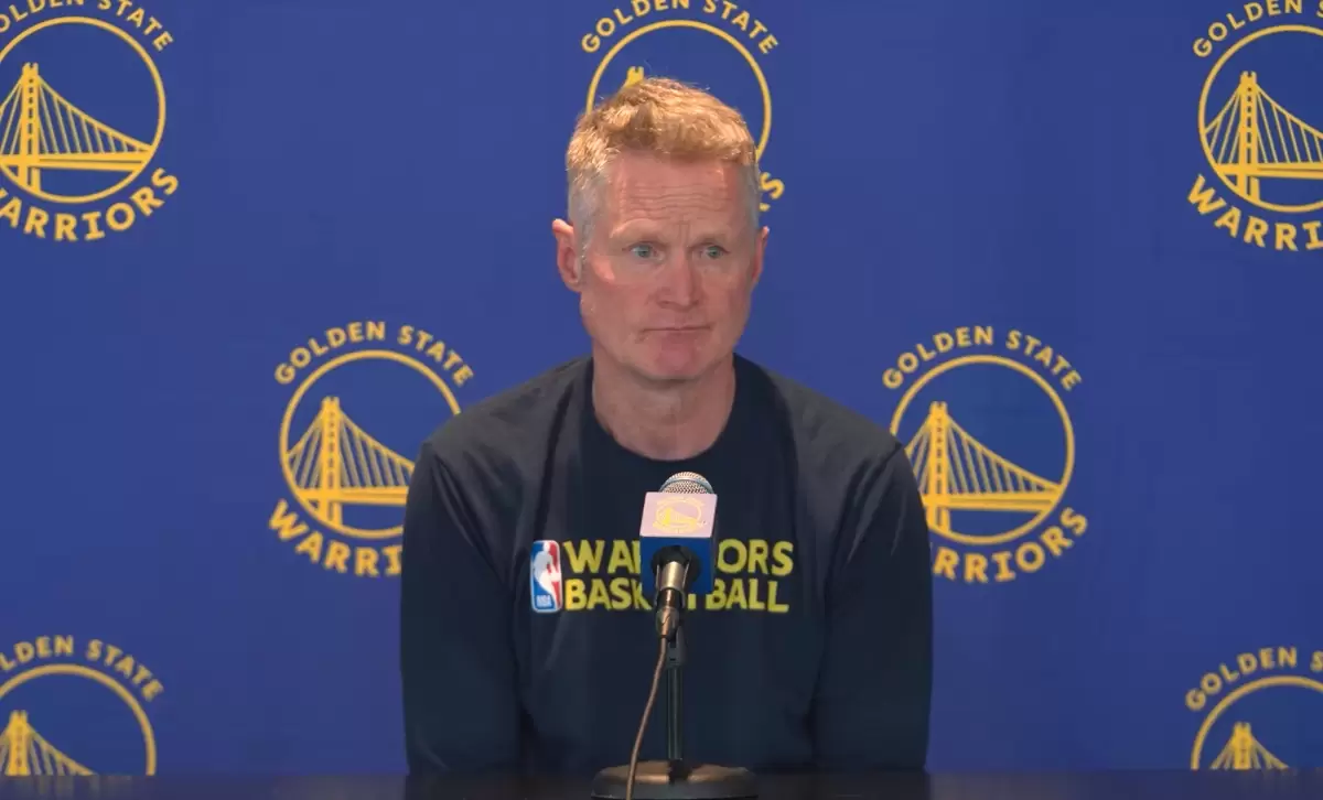 Steve Kerr praises Curry for pay cut, looks ahead to next summer