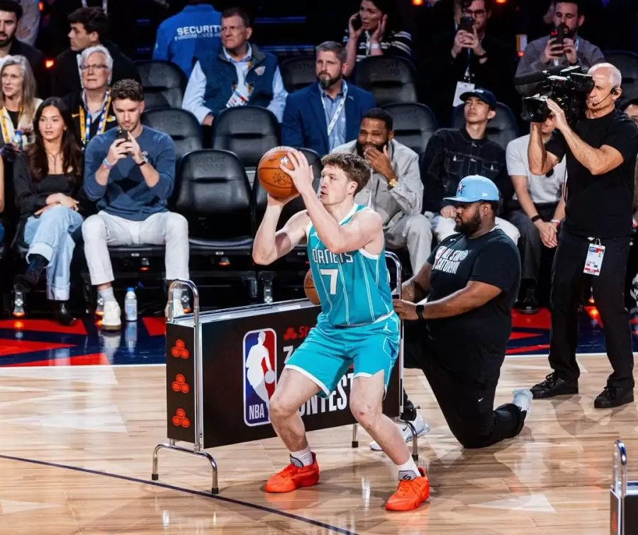 Here’s Charlotte Hornets rookie Kon Knueppel answering who’s on his Mount Rushmore of NBA shooters.