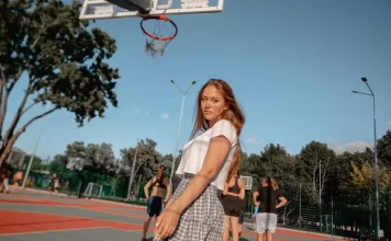 USA Basketball Foundation Awards Scholarships to Future Leaders at Women in the Game Conference