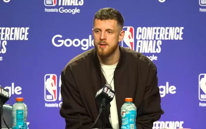Isaiah Hartenstein