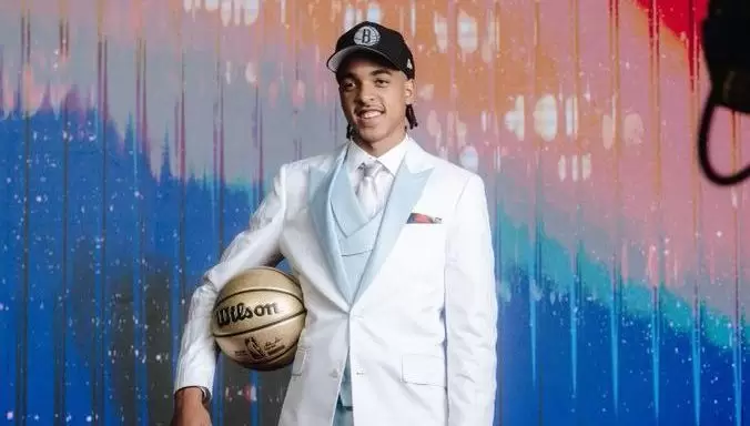 Mikel Brown Jr.