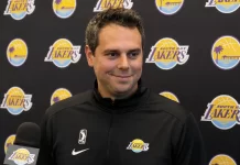 Lakers promote Zach Guthrie to assistant coach