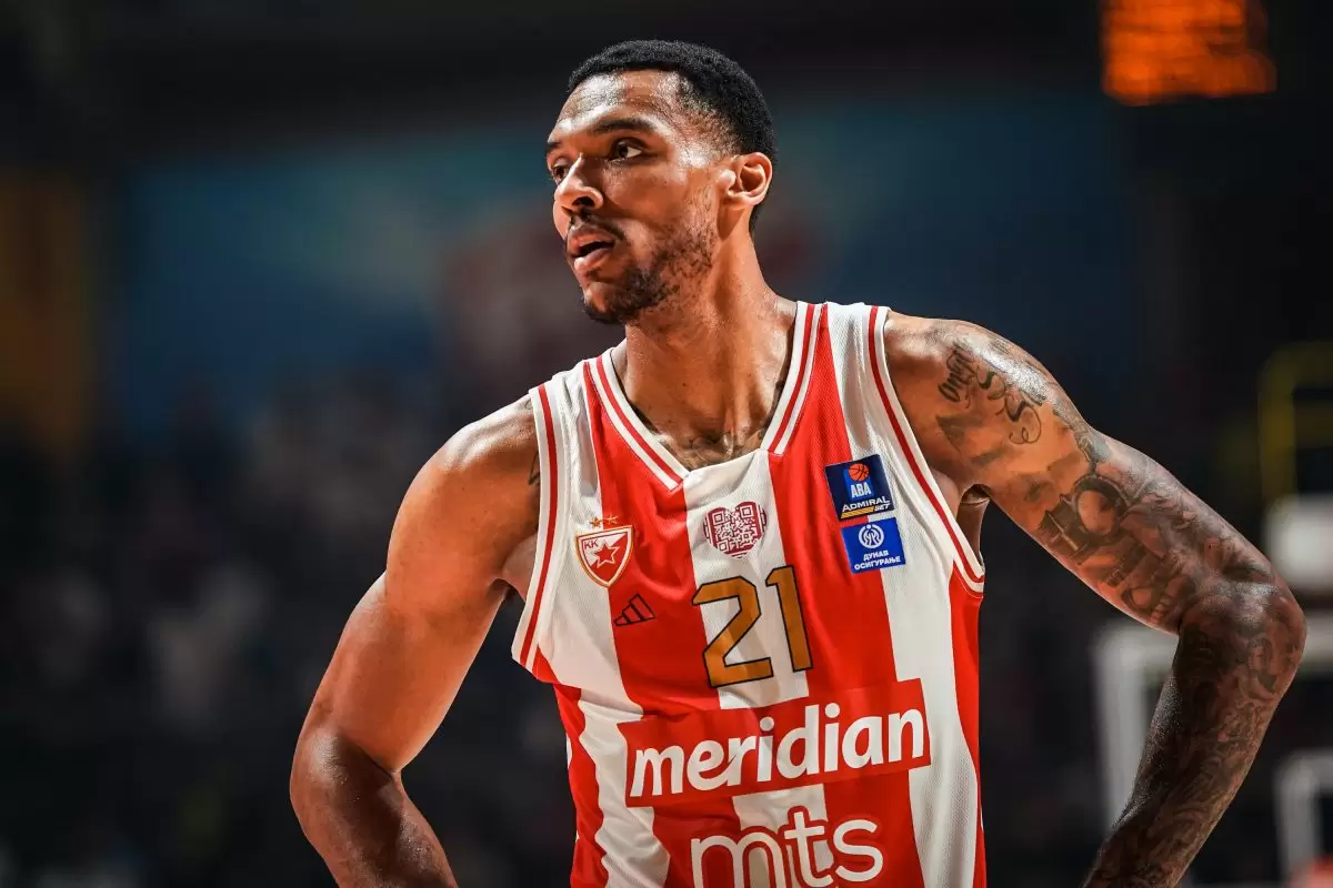 ASVEL signs Joel Bolomboy