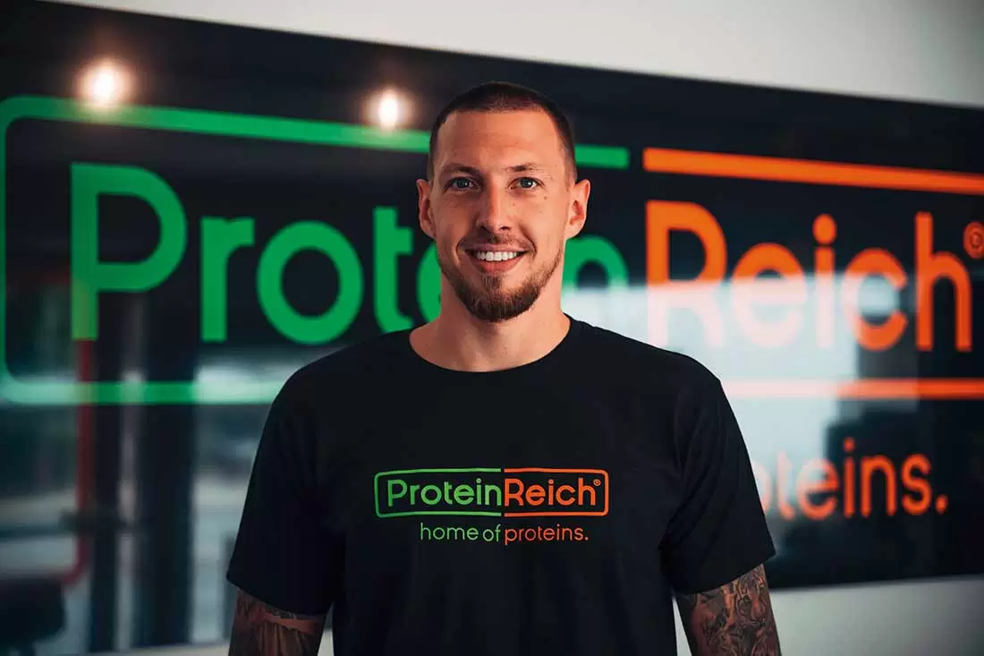 Maccabi Tel Aviv officially signs Daniel Theis