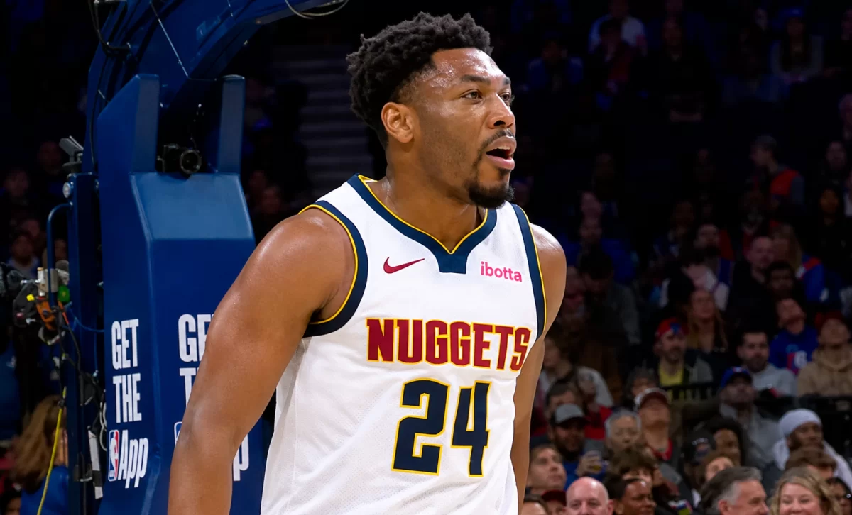 Clippers sign Jalen Pickett