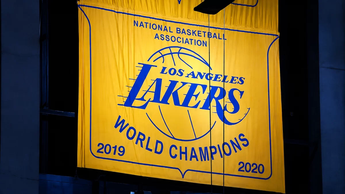 Mark Walter’s Lakers sale comes amid federal probe