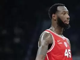 Donta Hall jokes about becoming a coach: “I don’t think I can do so”