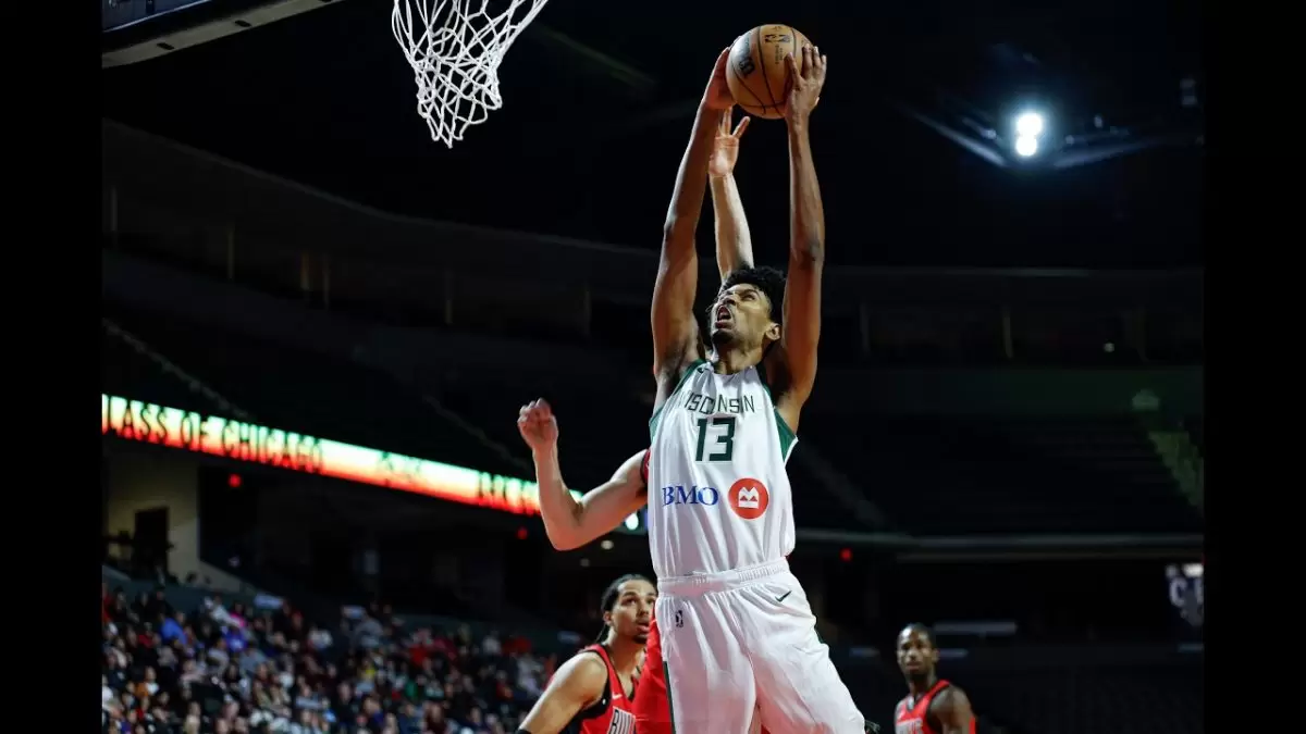 Bucks sign John Butler