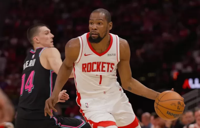 NBA injury report: Haliburton, Durant headline Friday’s absences